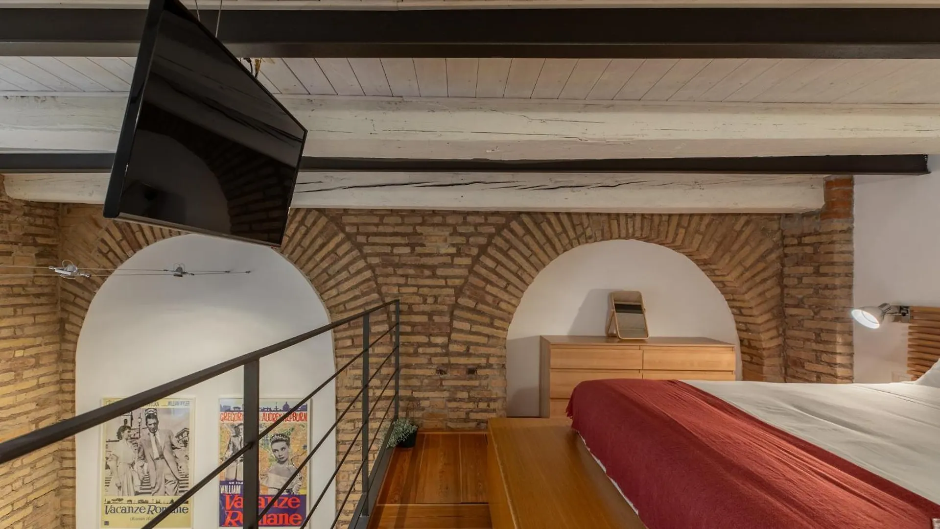 Iflat Cozy & Serene Loft Two Steps From Vatican Italy