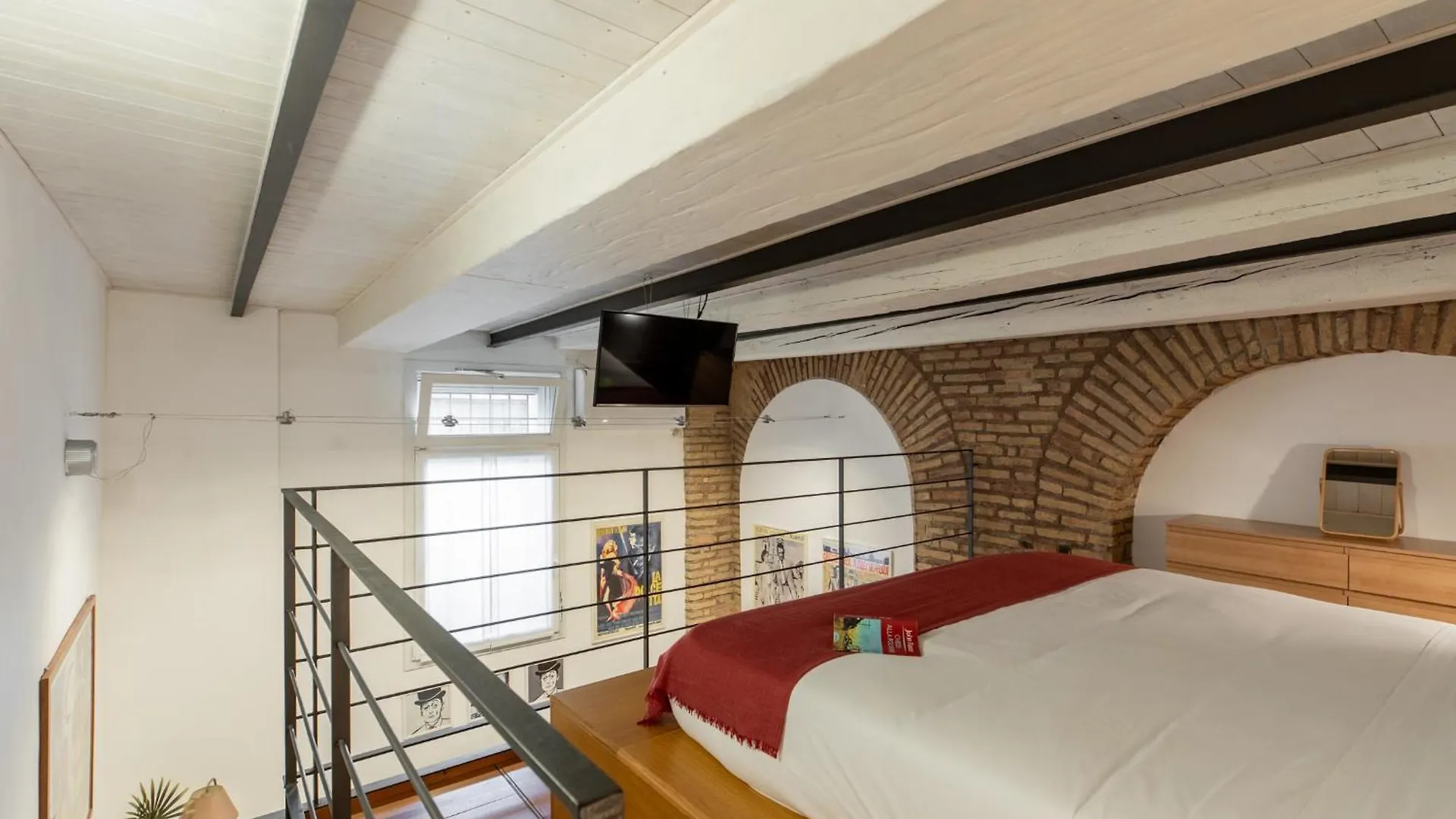 Iflat Cozy & Serene Loft Two Steps From Vatican