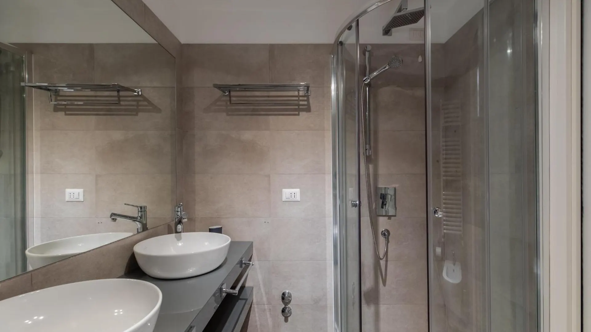 Iflat Cozy & Serene Loft Two Steps From Vatican Italy