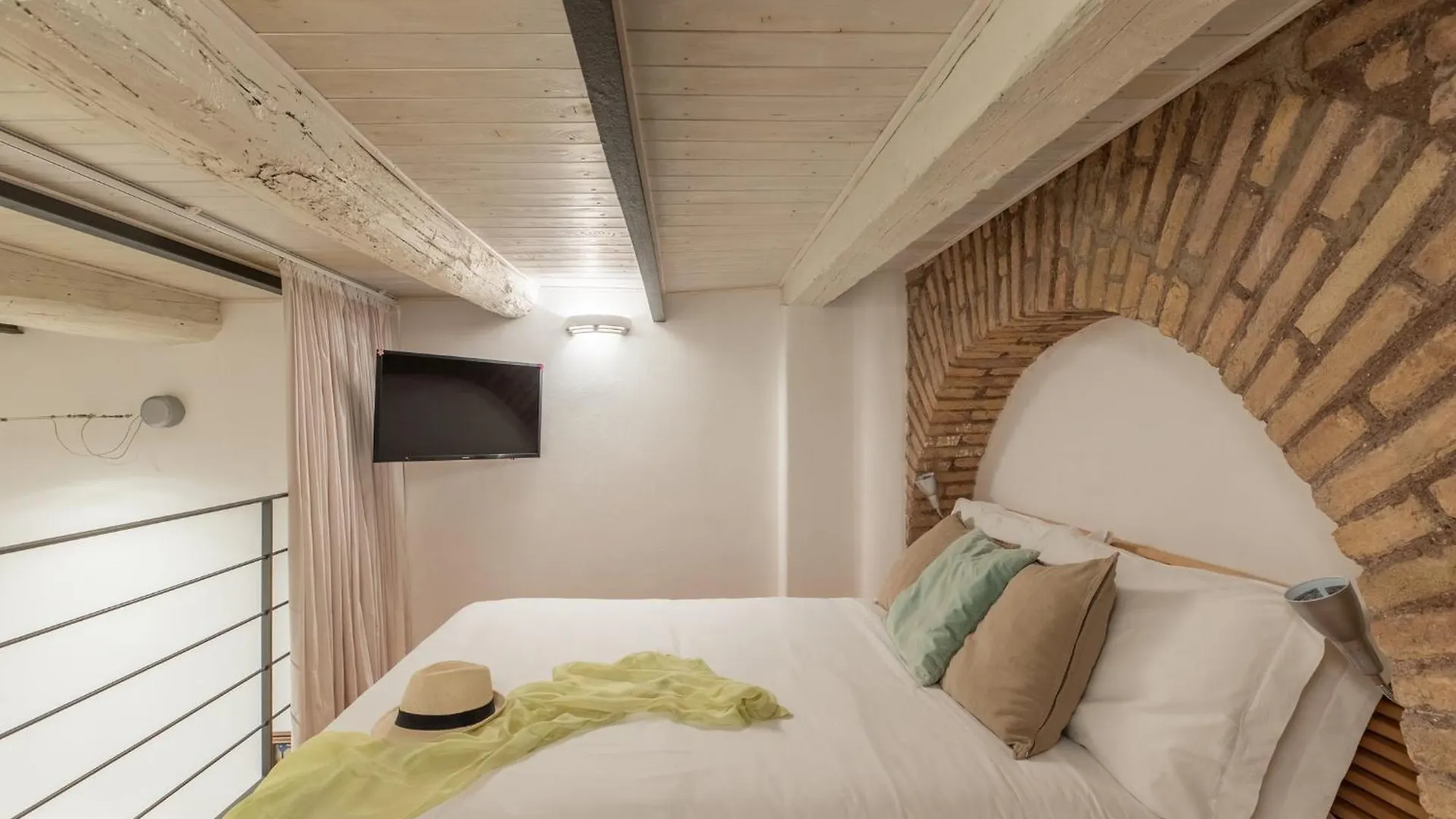 Iflat Cozy & Serene Loft Two Steps From Vatican Apartment Rome